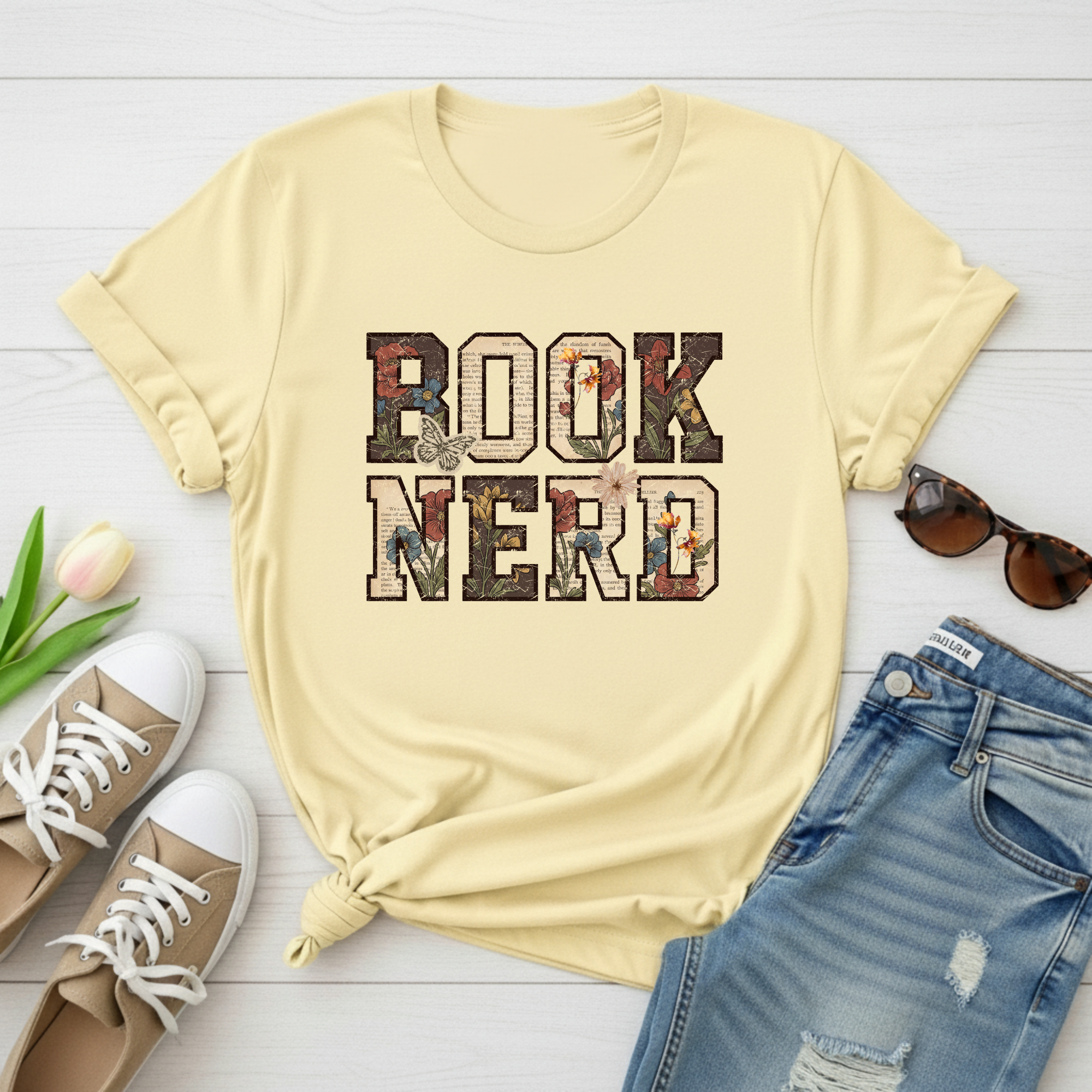 Floral Vintage Book Nerd T-Shirt
